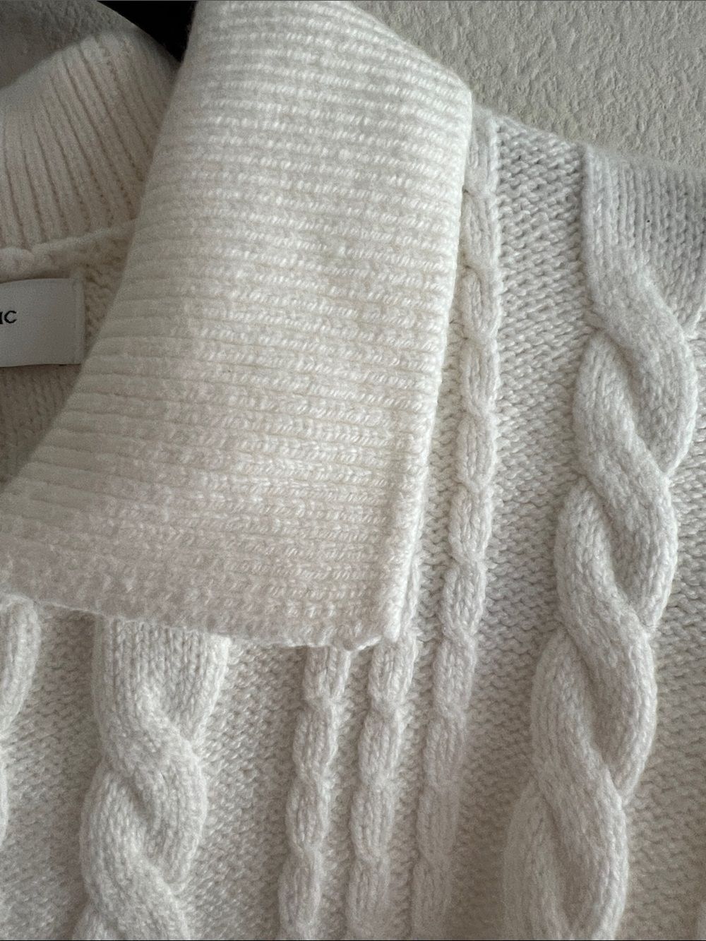 NWT Banana Republic Perfectly Soft Cable Knit Collared Sweater Ivory M - Picture 7 of 8